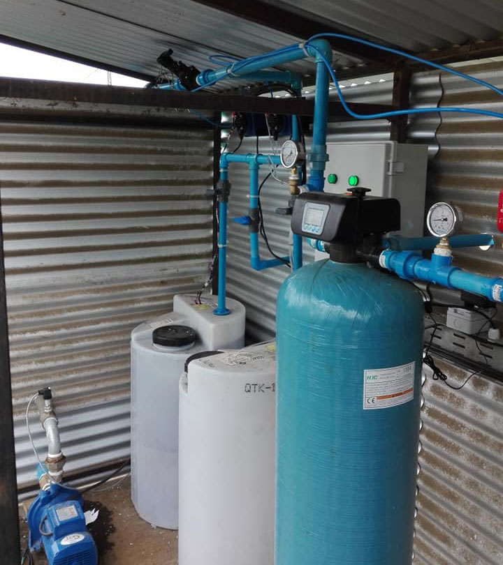 Ofrecemos sistemas eficientes para la potabilización del agua, eliminando contaminantes y garantizando su calidad para el consumo.
